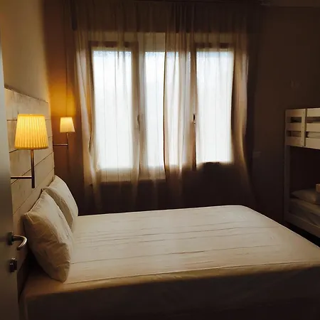 Bed & Breakfast Dreamhouse